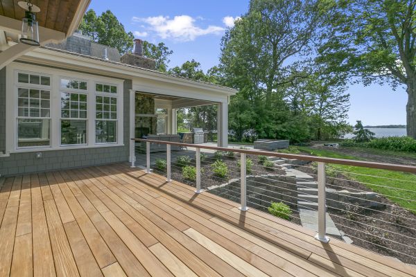 Deck Service in Mill Valley